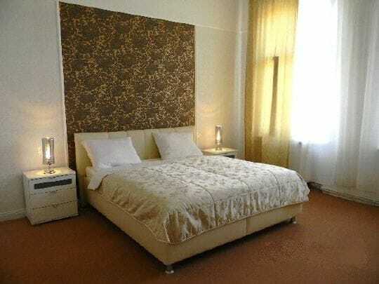 Hotel Pension Dahlem Berlin Bagian luar foto