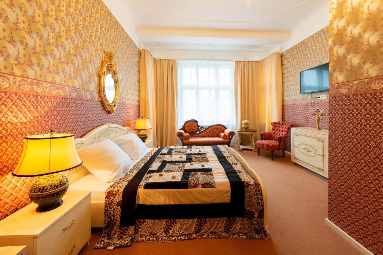 Hotel Pension Dahlem Berlin Bagian luar foto