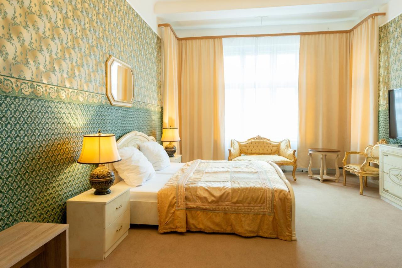 Hotel Pension Dahlem Berlin Bagian luar foto